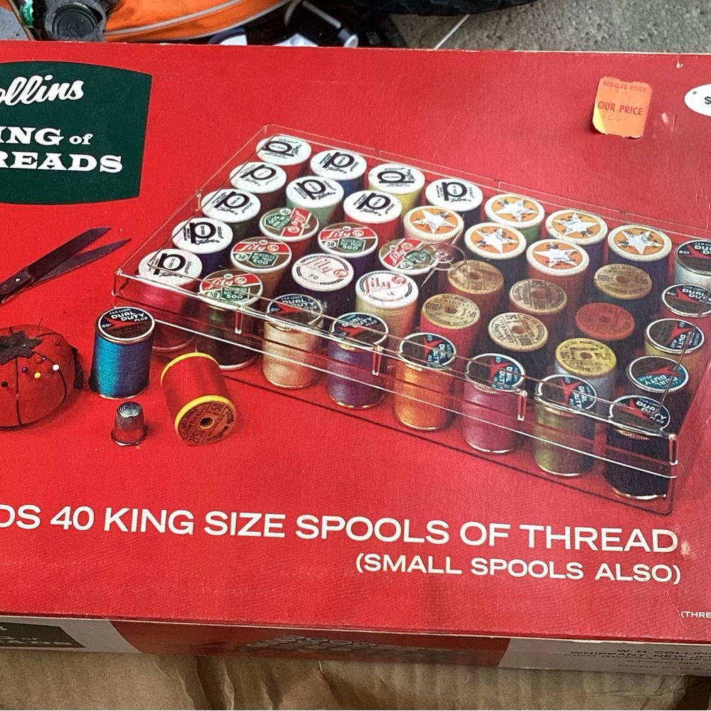 Vintage Clear Thread Storage Case, Collin’s King of Threads, Holds 40 Threads